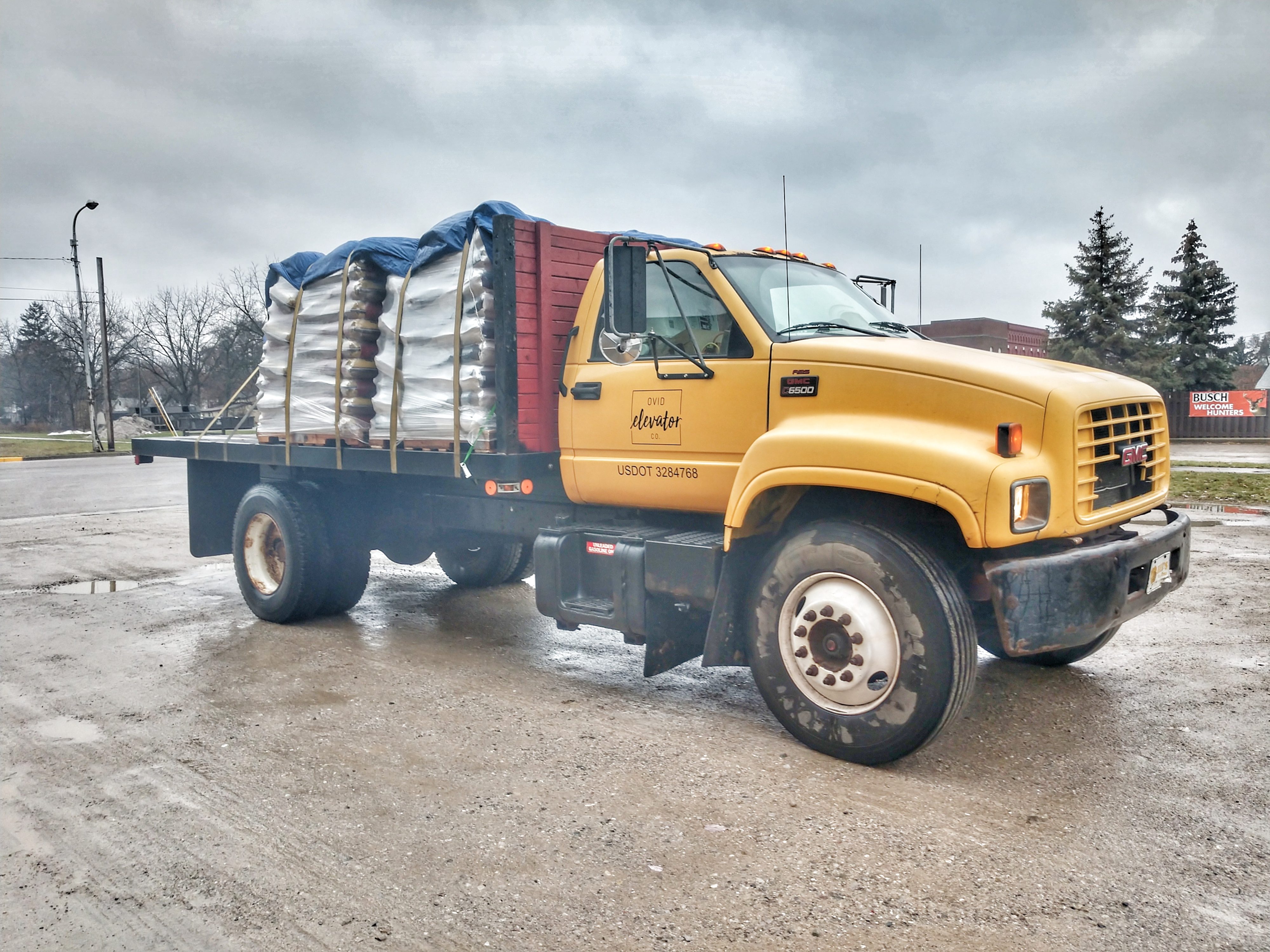crop00400030000feedtruck.jpeg Ovid Elevator Co.